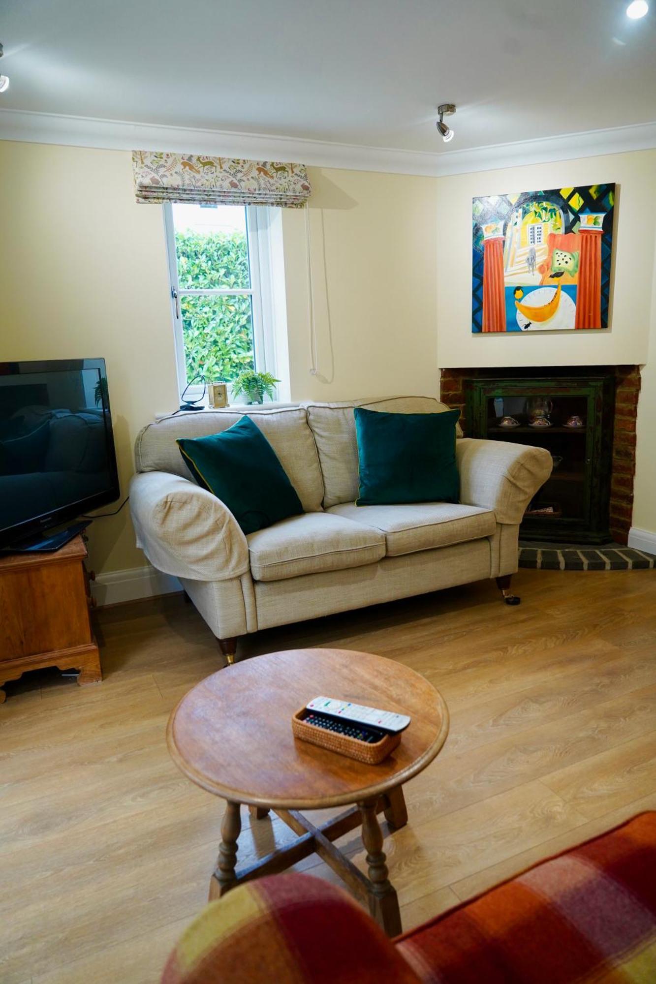3-bed In Sway, New Forest Sway